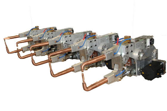 PLC Robotik Nokta kaynak tabancası, 4.5KN Servo tabanca Nokta kaynak
