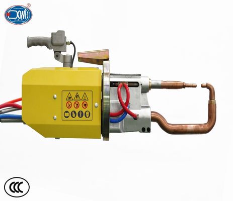 Elde tutulan 46KVA 0.8MPa Otomobil Nokta kaynak makinesi Mobil