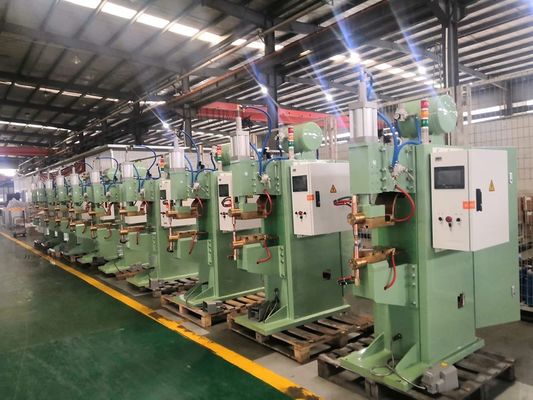CE 10000N Araç tüpü için Çeşitli Başlı Metal Yaprak Nokta Kaynak Makinesi