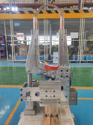 Otomobil Direnişi C Tipi Otomobil için Robotik Nokta Kaynak Makineli Silah