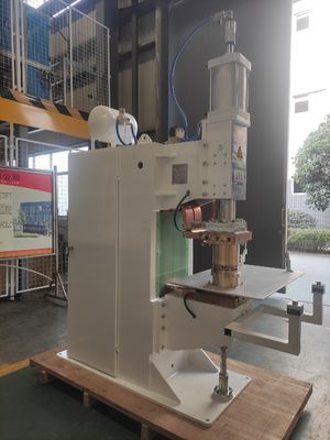 En son Inverter Tipi Spot Stud kaynak makinesi, direnci çoklu başlı nokta kaynak makinesi